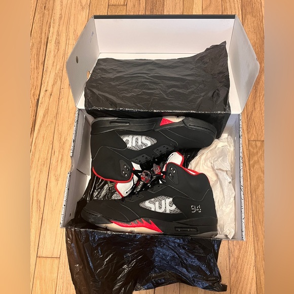 Nike x Supreme Air Jordan Retro 5 | Black/ Red | Size 11
